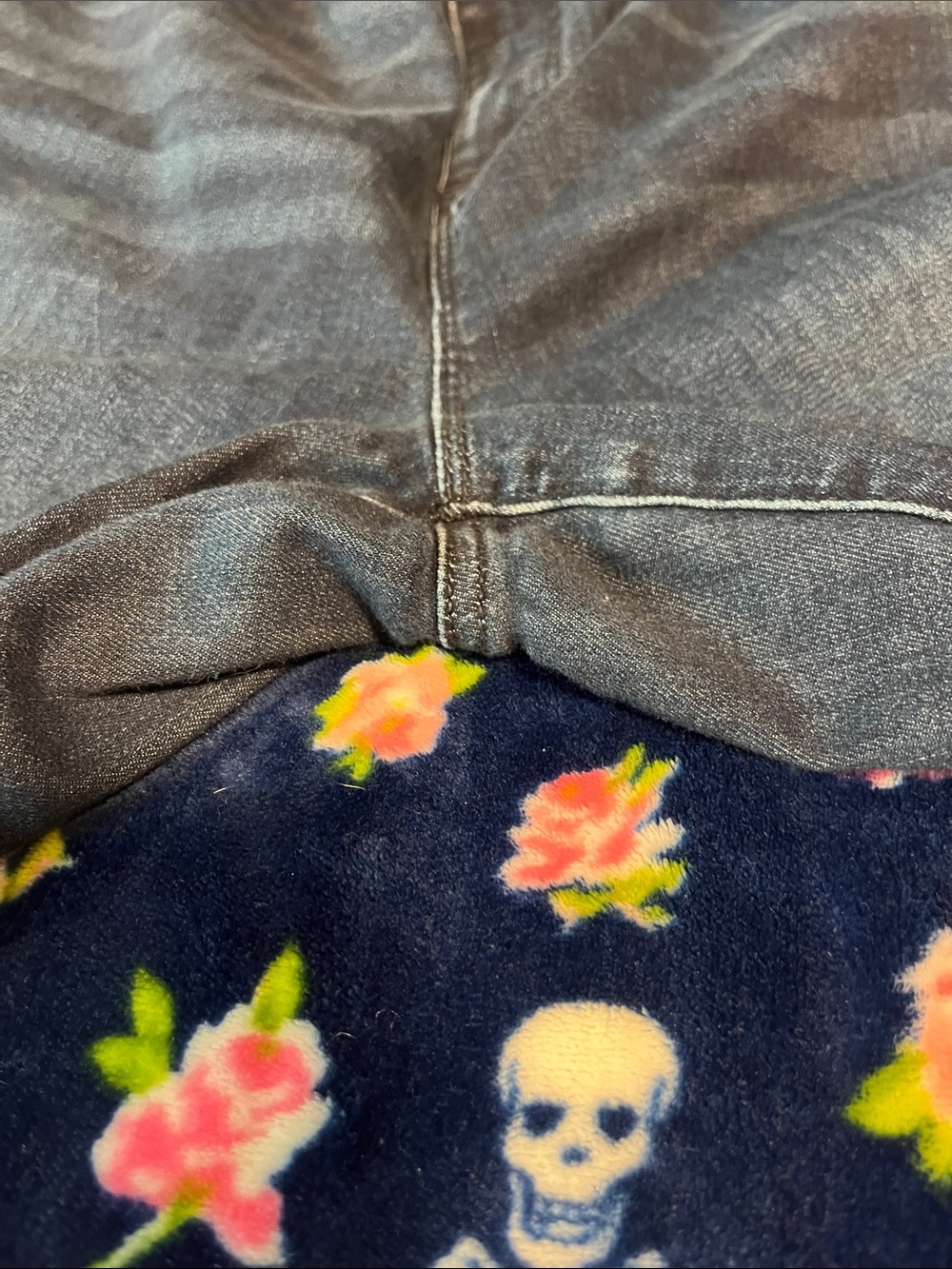 Torrid Bombshell Flare Super Soft Jeans, Size 20 regular - Picture 4 of 10
